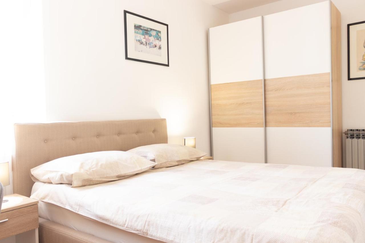 Apartment Centener Rovinj Bagian luar foto