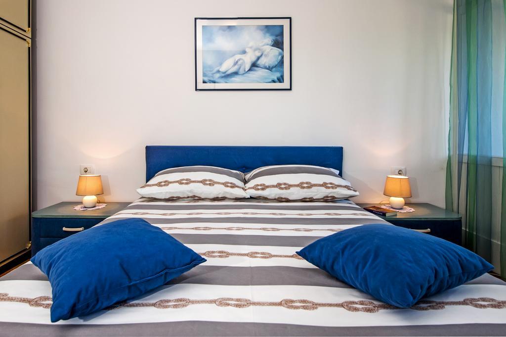 Apartment Centener Rovinj Bagian luar foto
